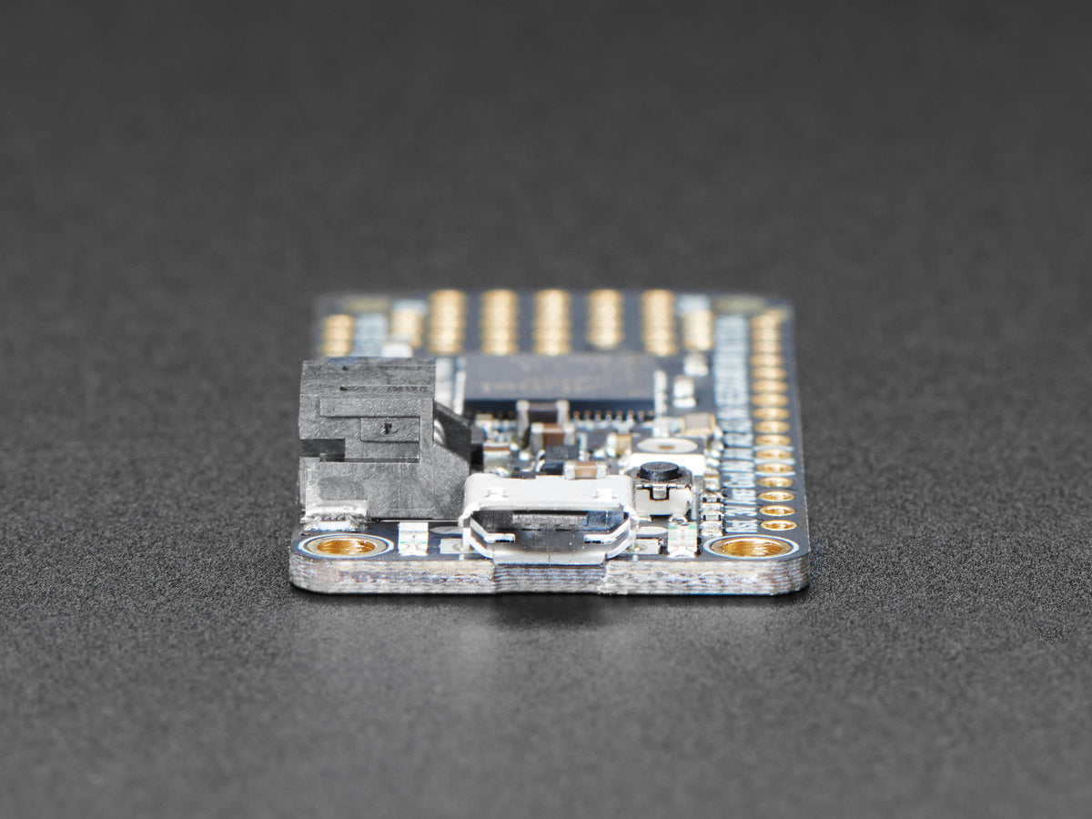 Adafruit Feather M4 Express featuring ATSAMD51 Cortex M4